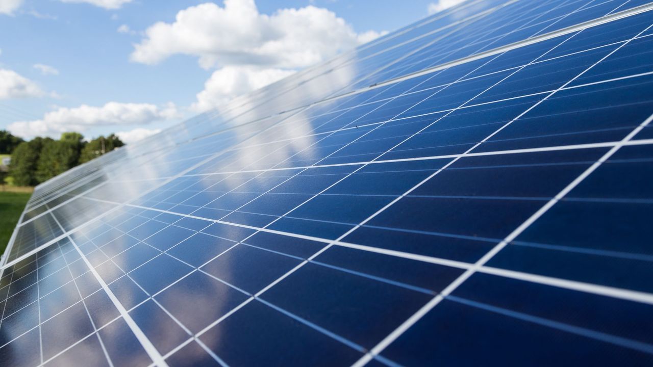 Guida al fotovoltaico 2025: risparmio, incentivi e convenienza