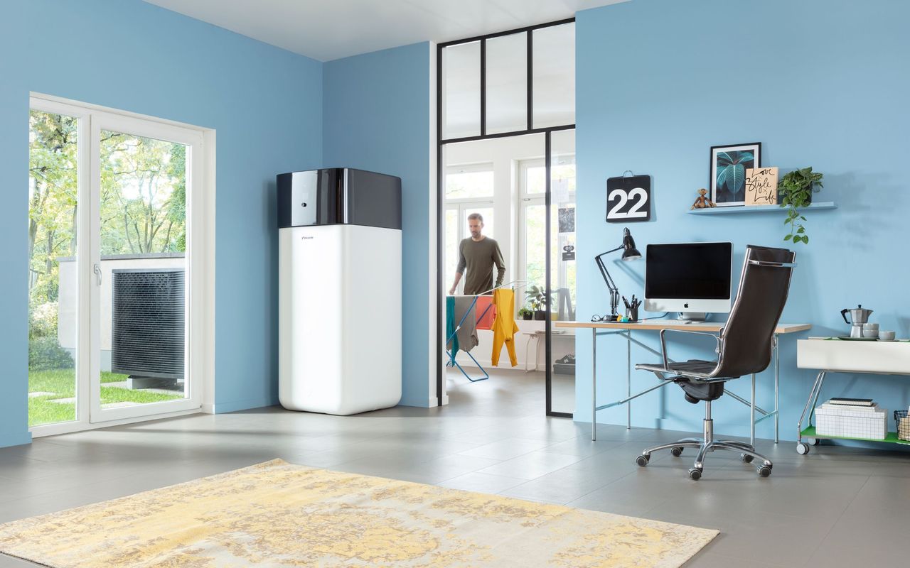 Che differenza c'è tra una pompa di calore Full Electric e una Hybrid